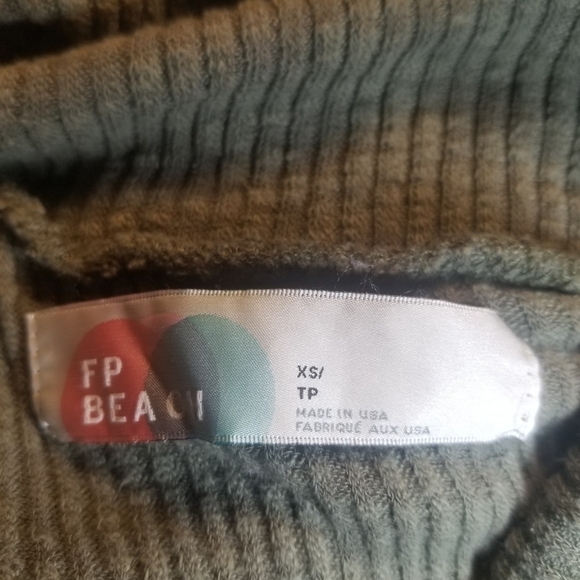 Free People Beach Sz XS World Travelers Open Back Cowl Neck Sweater Green - Picture 6 of 8